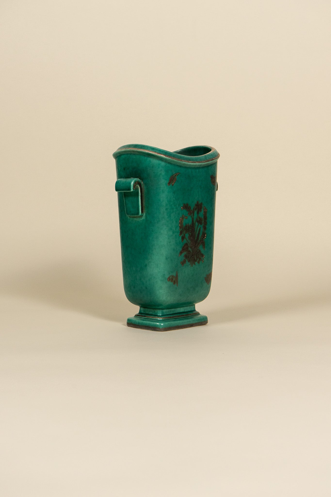 Wilhelm Kage Argenta Vase
