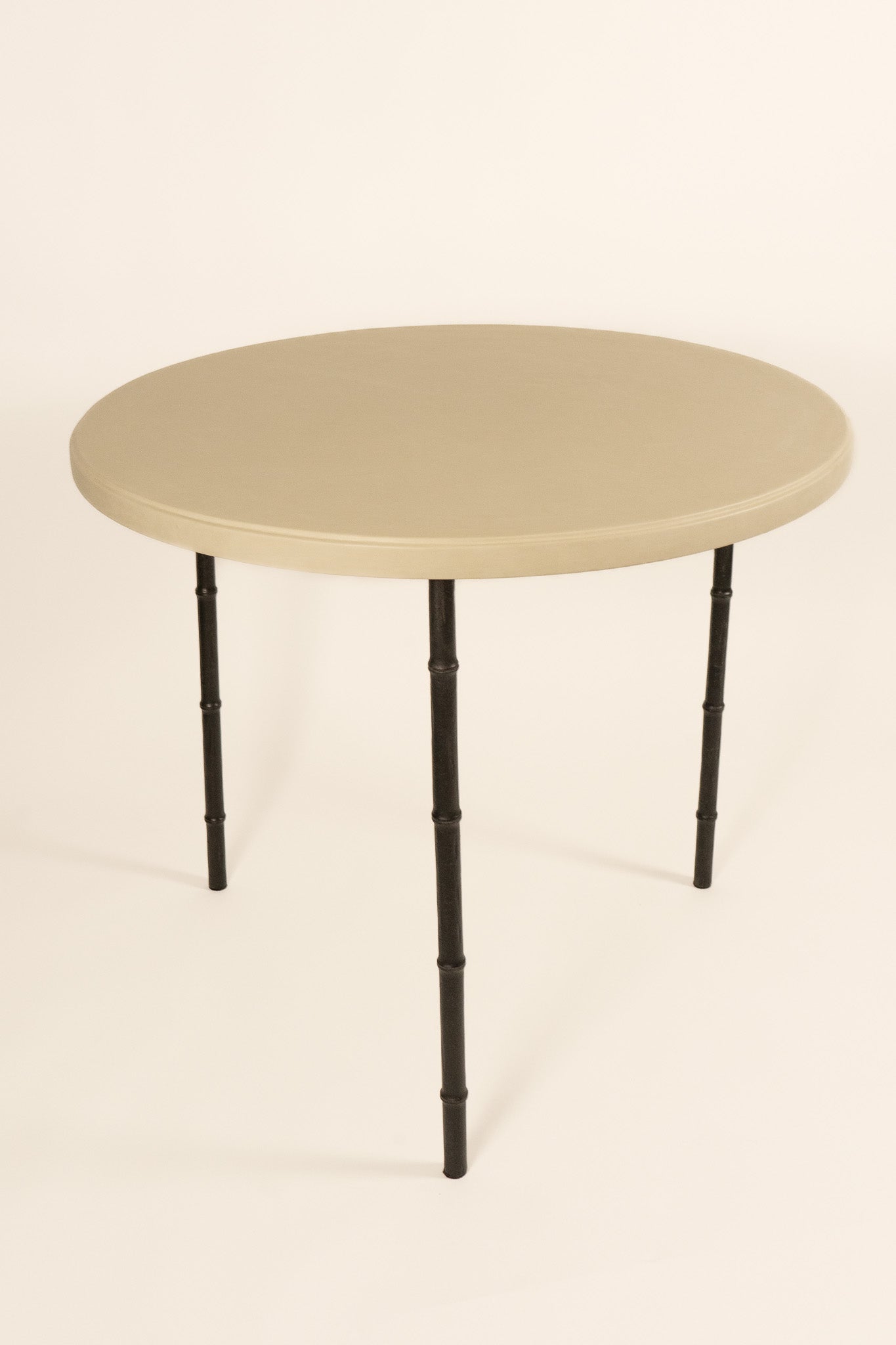 TTMM Jacques Table