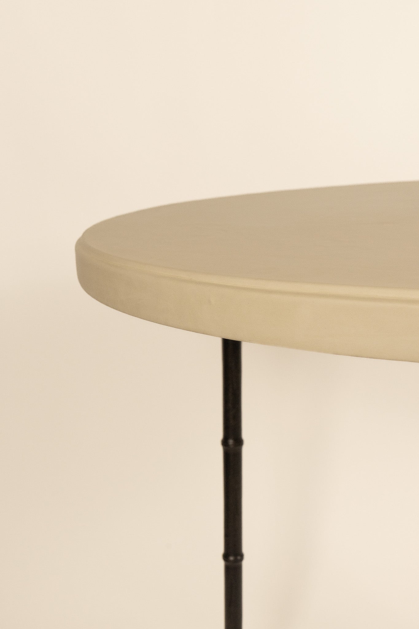 TTMM Jacques Table