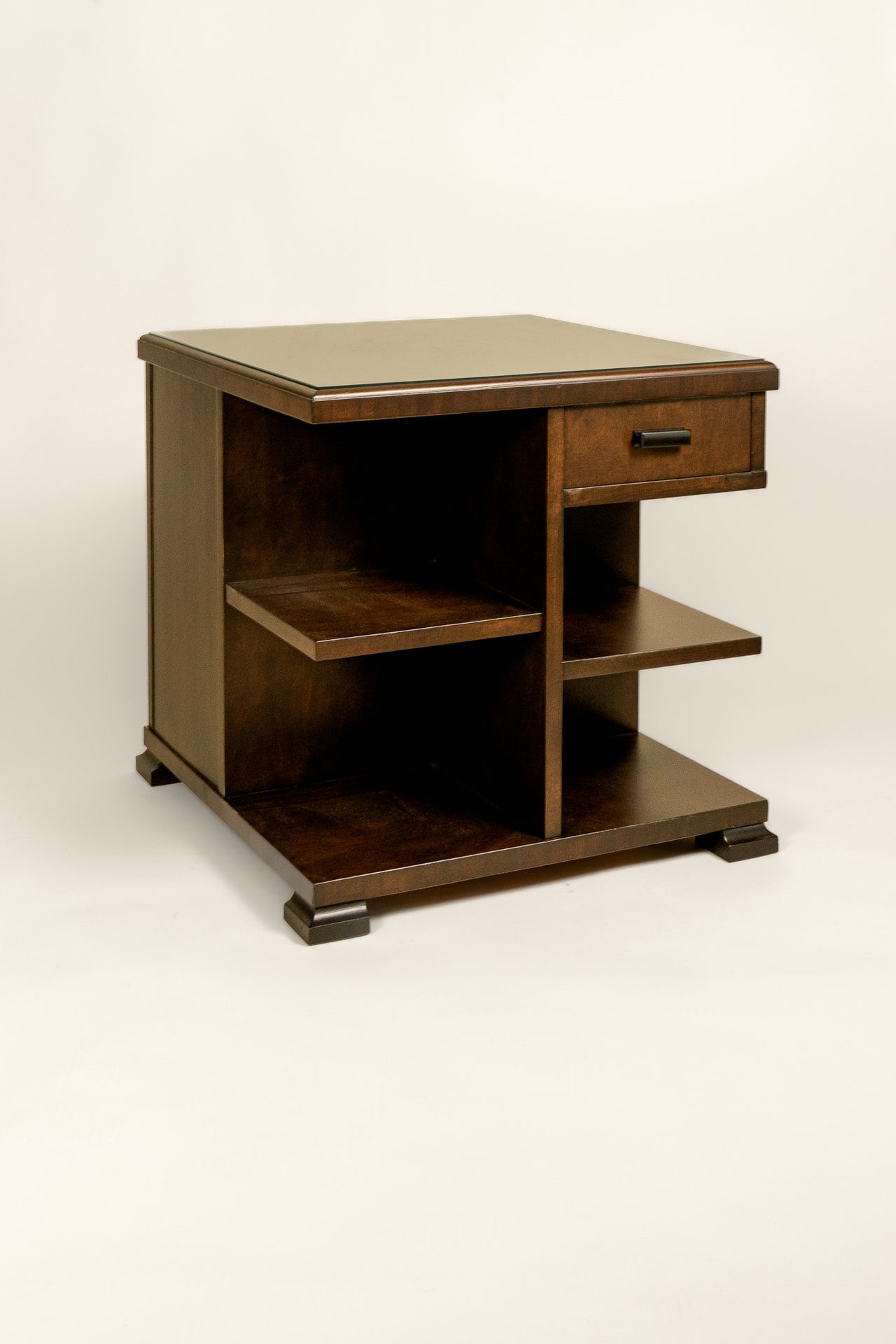 Smoking Table 01