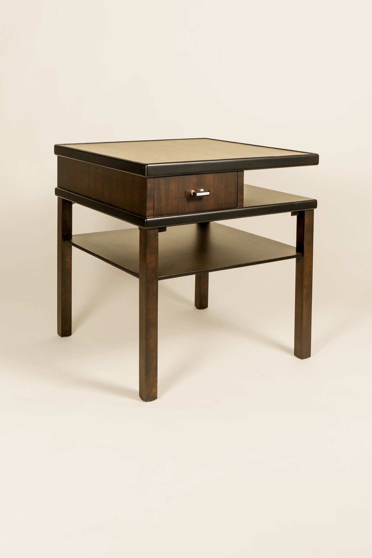 Smoking Table 02