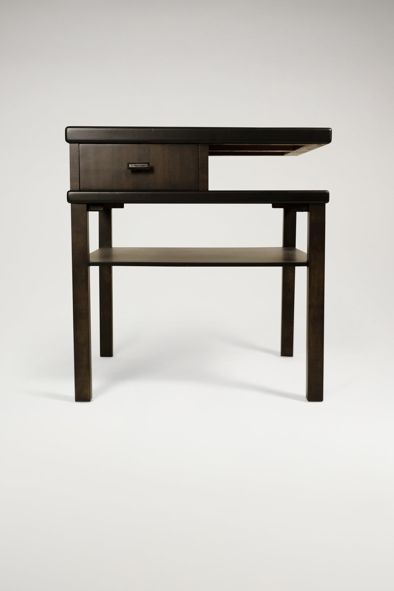 Smoking Table 02
