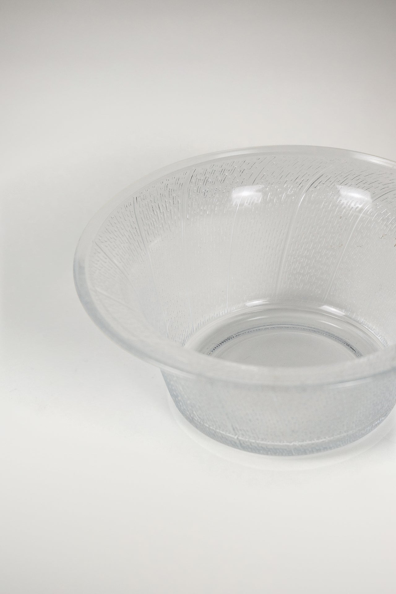 Nuutajärvi Glass Bowl