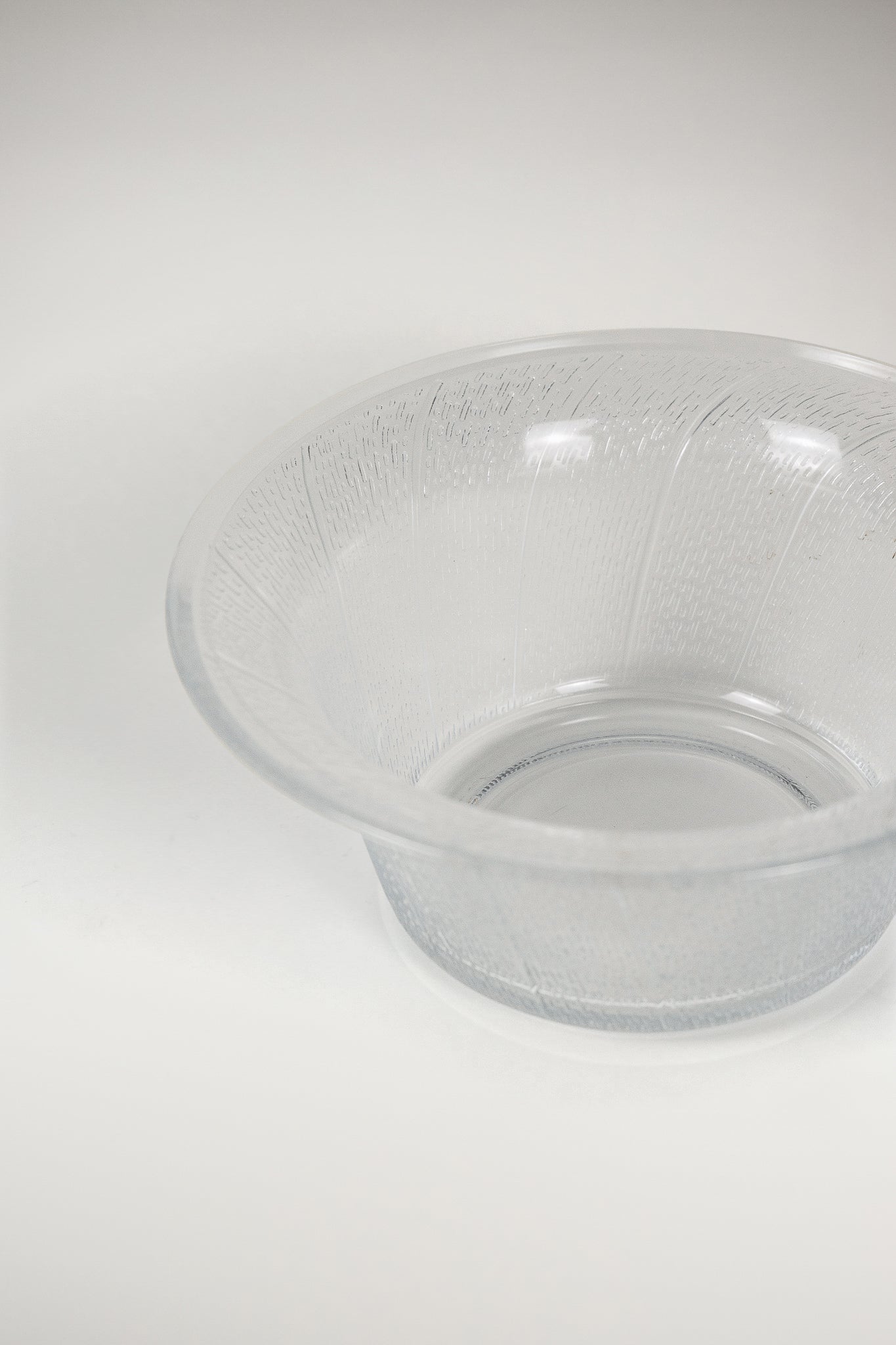 Nuutajärvi Glass Bowl