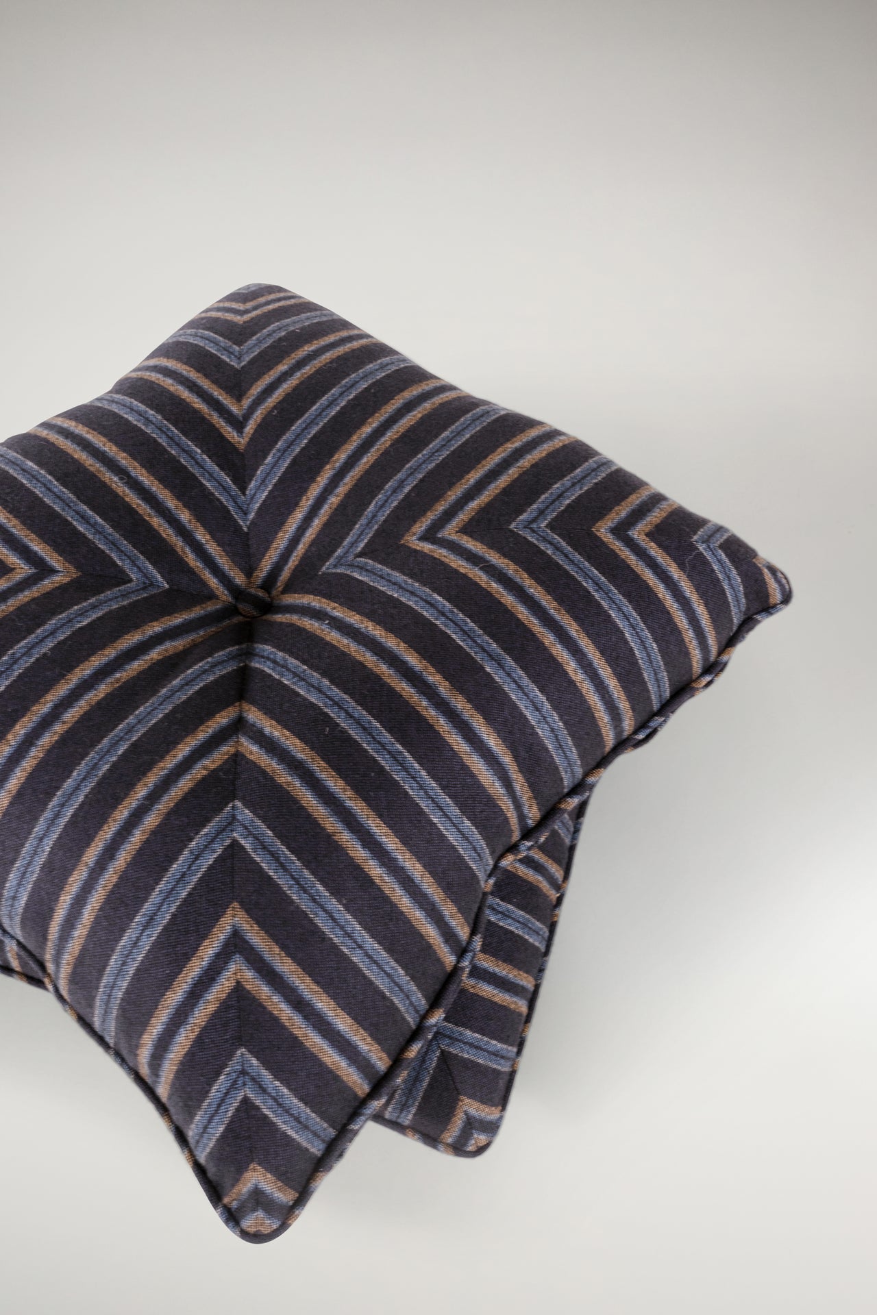 TTMM Diamond Pillow in Blue