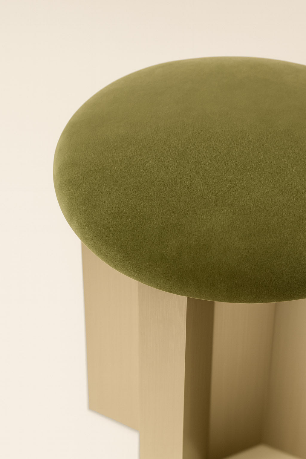 TTMM Pillar Counter Stools