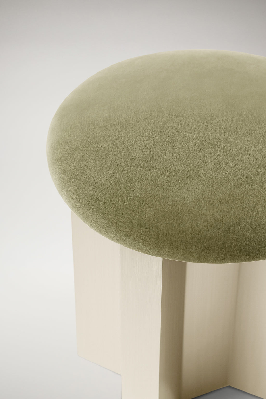 TTMM Pillar Counter Stools